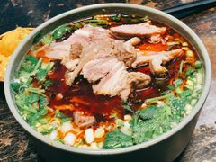 -臻老板牛肉面(光华路SOHO店)