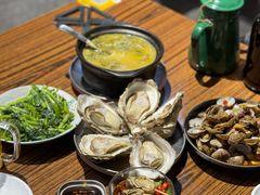 -蚝堡海鲜·威海菜·海肠捞饭·烧烤·亚洲吃蚝公司(幸福门店)