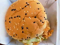 香辣鸡腿堡-前进5路汉堡炸鸡(汉街skp店)