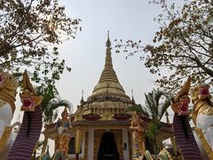 -一寨两国风景区