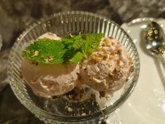 -LESCEDARS Brasserie Bistro香柏树