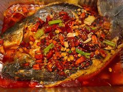 -鸣记脆皮烤鱼·海鲜烤鱼(三八广场店)