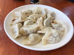 -东北四季饺子王(华山路店)
