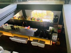 -穹六人间 people 6(岳阳路店)