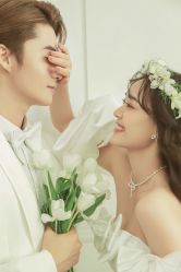 -雨墨婚纱摄影工作室