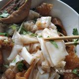 人们的生活环境发生了翻天覆地的变化