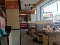 -旺龙巷重庆脆毛肚火锅·潜山扛把子店(潜山商业街店)