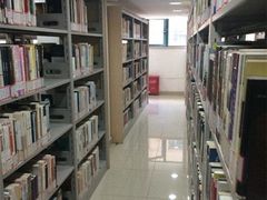 -上海市静安区图书馆(新闸路馆)