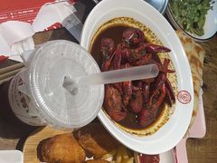 -叶派龙虾•招牌香辣蟹·海鲜(中海国际店)