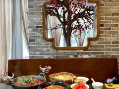 -万重锦·人文川菜馆(骡马市店)