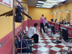 -Devilhands Barbershop男士理容店