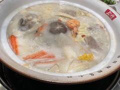 -三人行骨头王火锅(长寿店)