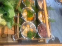 -一朵菌·野生菌探索家火锅(南亚店)