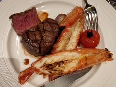 -恰餐厅及酒吧 CHAR Bar & Grill (北京丽都皇冠假日店)