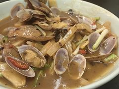 -蚝美人·生蚝海鲜烧烤(茶花园店)
