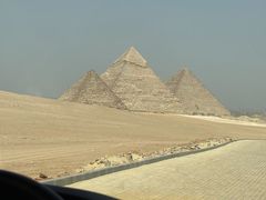 -吉萨金字塔群