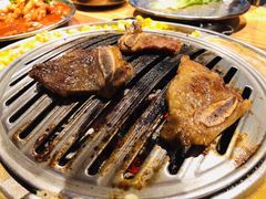 -青瓦炭韩潮烤肉(花园道店)