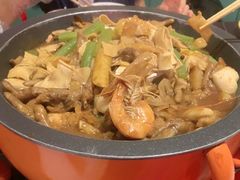 -多嘴超级肉蟹煲(中东店)