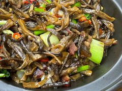 -云海肴·汽锅鸡·云南菜(天山百盛优客店)