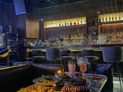-STARRY CAFE & LOUNGE BAR(高新店)