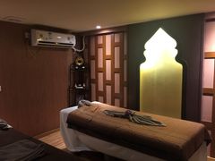 -莲泰式·中式·沐足·精油SPA采耳(天河店)