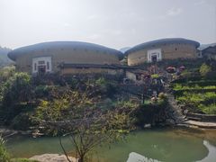 -初溪土楼群