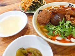 -任记七中刀削面(总店)