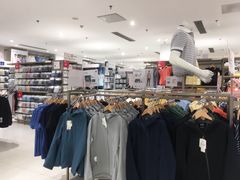 -优衣库(石家庄裕华万达广场店)