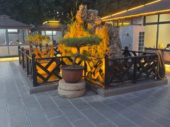 -小山羊功夫串·泰安烧烤·海鲜小炒老地摊店