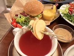 -mordew加州日记西餐&小酒馆(新天地店)