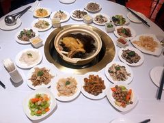 -天宜隆蘑菇宴火锅(石景山旗舰店)