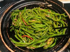 干锅豆角-梅飞酒家(名辉豪庭店)