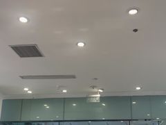 -Apple授权专营店(宝山万达店)