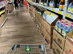 -华冠折扣超市(长阳店)