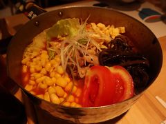 肥牛炼番茄米线-火山屋台(新街口店)