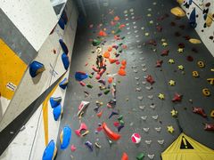-CLIFFS颗粒攀岩(萧山众安店)