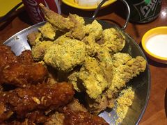 -BHC炸鸡(明洞总店)