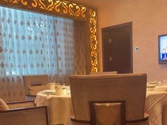 -新疆大厦·慕士塔格餐厅