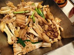 -弄堂里(西溪龙湖天街店)