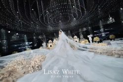 点击看大图 -Renee芮亦婚纱