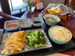 -杭州西子湖四季酒店-WL BISTRO西湖餐厅(灵隐路店)