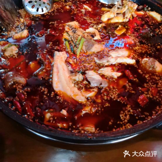 化湖董娃子鱼庄(巴州店)
