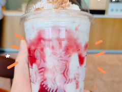 草莓芝心爆珠星冰乐-星巴克(福州长乐机场分店)