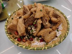 -渔中舟海鲜大排档(普陀沈家门店)