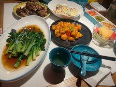 -荷塘秋月·本帮江浙菜(国权路店)