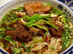 -镇南锅盖面馆(解放路店)