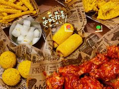 -BHC炸鸡(明洞总店)