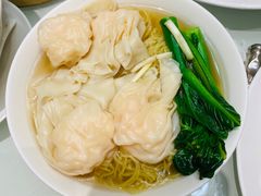 -香港百合居(LCM置汇旭辉广场店)