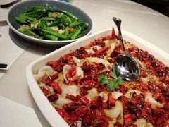 沸腾斑鱼片-港丽餐厅