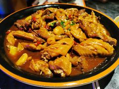 -胖哥俩肉蟹煲(长沙高铁吾悦广场店)